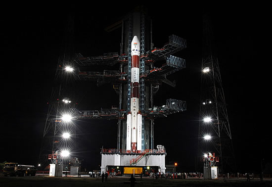 India launches Chandrayaan for moon mission