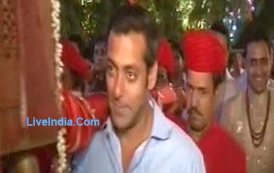 Salman Kat Attend Jaipur Wedding